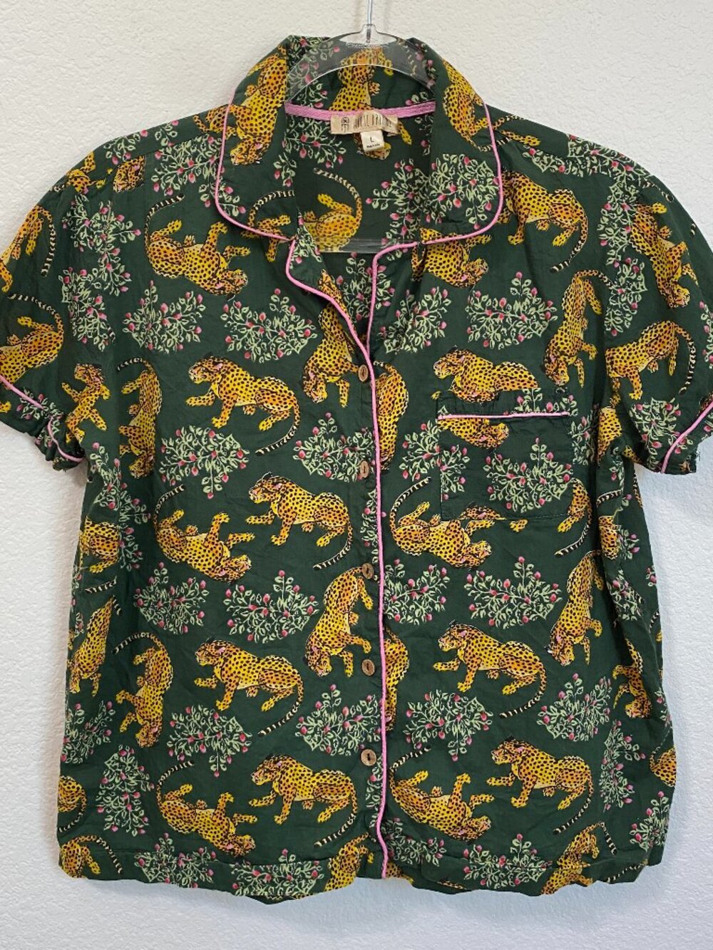 Haute Dreamz Green Tiger Bagherra Pajama Top Size L